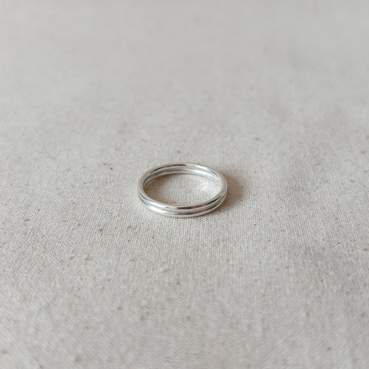 Double-band Stacking Ring